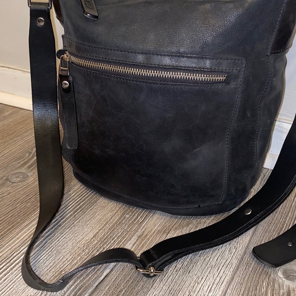 M0851 Half Moon Hobo leather bag - Picture 6 of 15